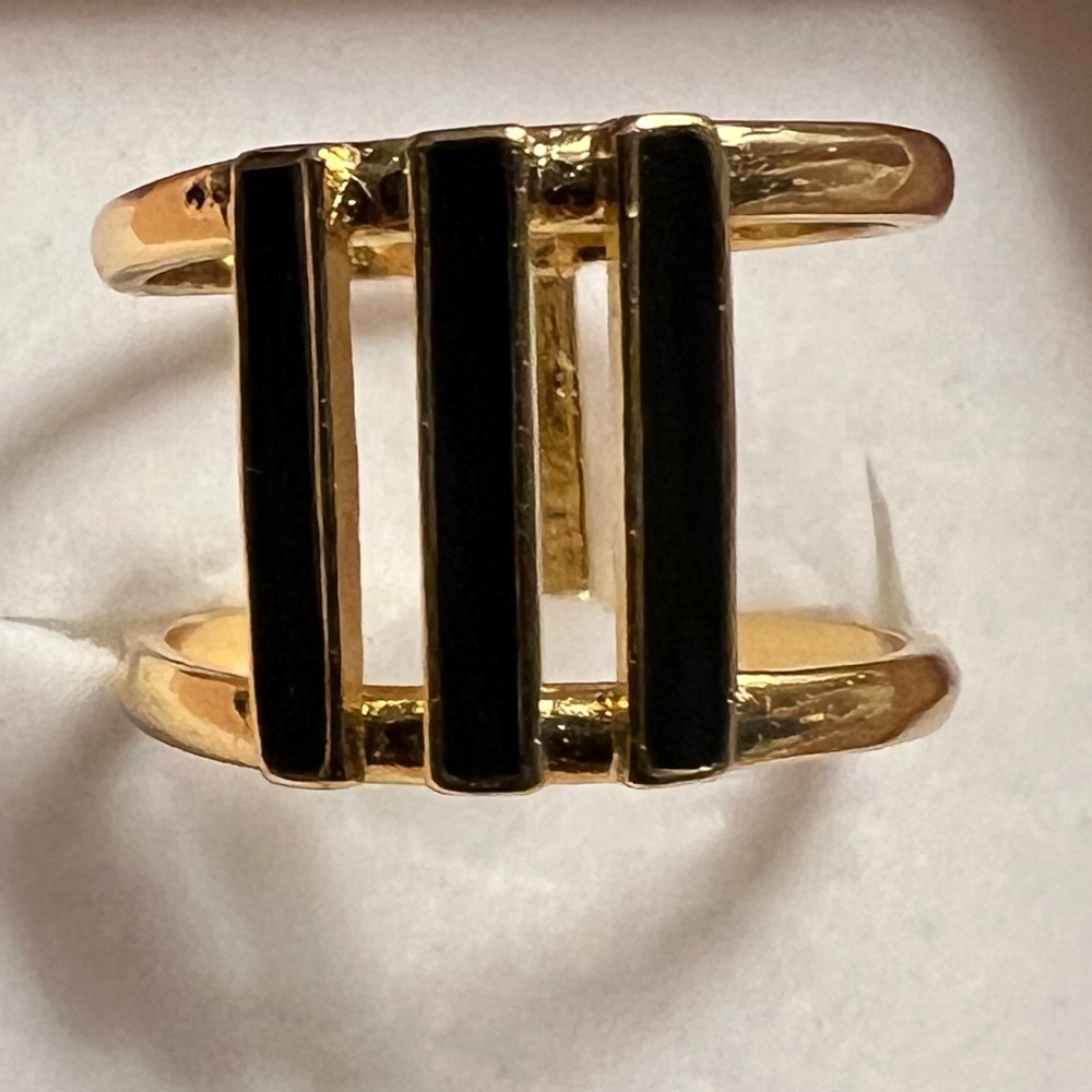 Anthropologie Gold Ring Size 6 New